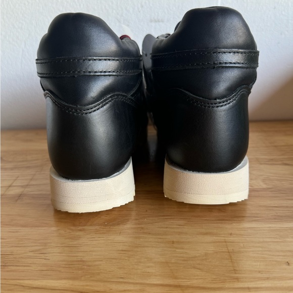 New Balance Uranial Boots - Picture 3 of 3